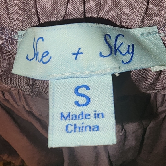 Blouse - Picture 4 of 4